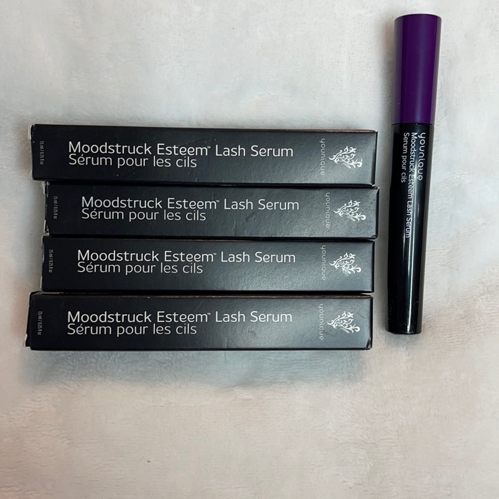 🎀 HOST PICKED 🎀 Younique Lash Serum - Picture 2 of 4